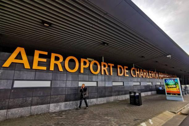 Villa Charbonnel 2 Bruxelles-Charleroi-Airport Exterior foto